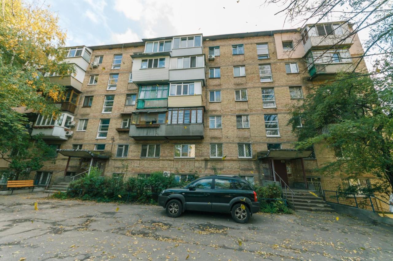 Прекрасная Квартира У Метро Политехнический Институт Kijów Zewnętrze zdjęcie